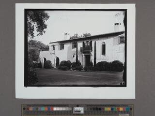 Go to image 4.