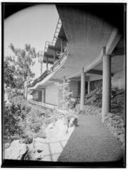 Go to image 6.