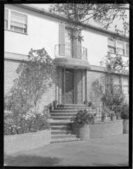 Go to image 3.